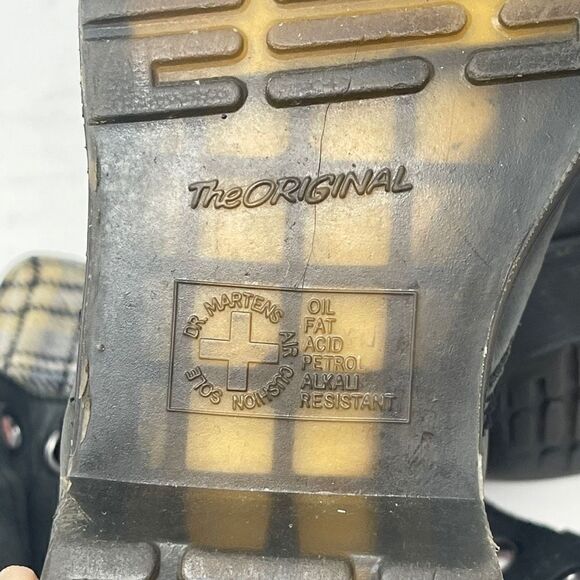 Dr. Martens Women's Triumph 12 Eye Lace Up Dark Green Calf High Boots Size 7 - Picture 5 of 8